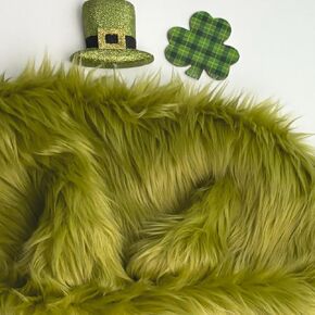 Bianna Olive Green Faux Fur Fabric, 60 inches Wide Options, American Seller, Luxury Shag Shaggy Material for Crafting, Sewing, Costumes, Fursuits, Home Decor (8x8 inches)