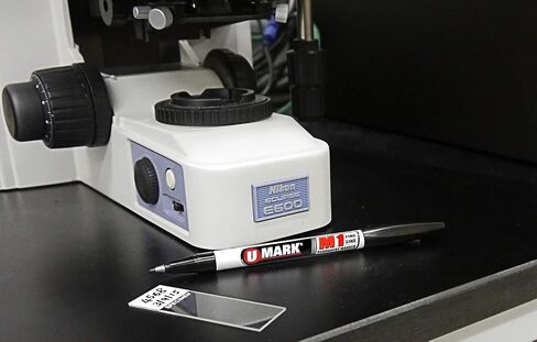 U-Mark M1 Fine Line Dertic Marker ، 1 مم نصيحة ، أسود (حزمة 12) 10581 in Kuwait