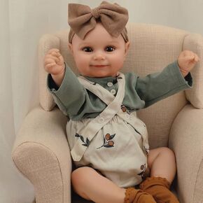 Deborn Baby Doll - 24inch لطيفًا لينة فينيل لايب طفل دمية قابلة للبلاط تبتسم دمية حقيقية مع الملحقات الكاملة ودمى مربع الهدايا لمدة 3 سنوات من الفتيات البالغ من العمر 3 سنوات