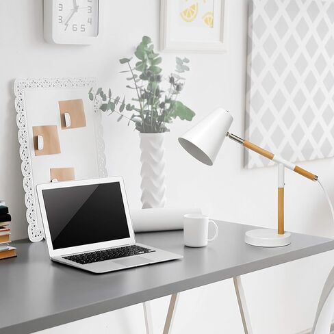 تصميمات بسيطة LD1059-WHT WOODEN PIVOT DESK LAMP ، Matte White in Kuwait