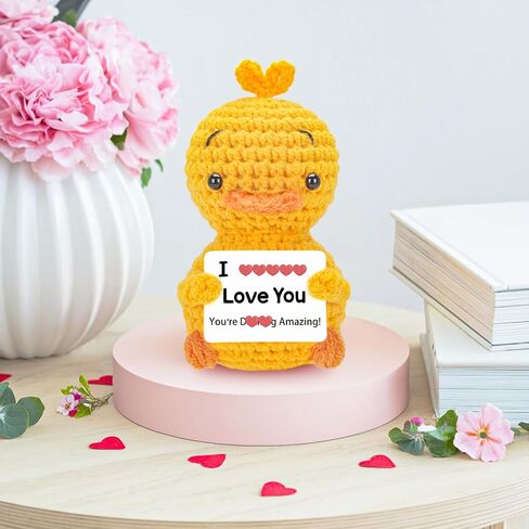 Crocheted Positive Energy Duck with Affirmations Cards Emotional Crochet Support Positive Energy Gifts for Women Friends Valentine Gag Gift (I Love You) in Saudi Arabia