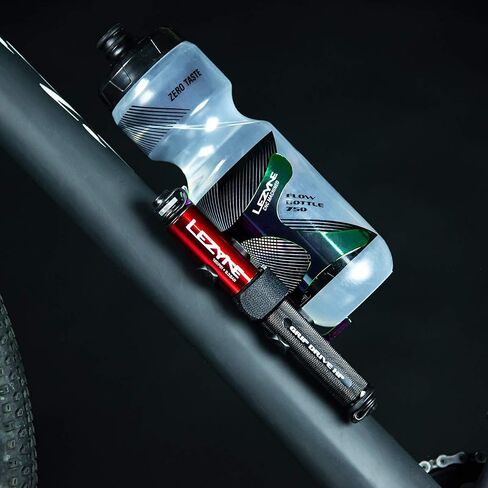 مضخة يدوية للدراجة HP Grip Drive من Lezyne، ظرف قلاب ABS، 120 رطل لكل بوصة مربعة، الطريق، دراجة الحصى، صمام بريستا وشرايدر، الضغط العالي in Saudi Arabia