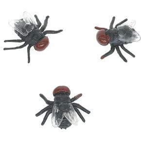 Cooplay 30pcs Fake Fly Flies Bug Plastic Mock Insects Reptile Joke Toys Prank Scary Trick Tricky Brains for Halloween Party in Kuwait