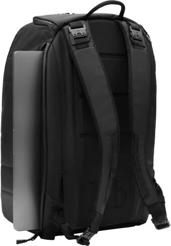 DB Journey Ramverk Pro Backpack - حقيبة ظهر خفيفة الوزن ، شديدة التحمل للمصورين مع مقصورة الكمبيوتر المحمول ، حقيبة كاميرا مقاومة للماء مع نظام ربط حقيبة الأسطوانة ، 26 لتر - Blackout in Kuwait