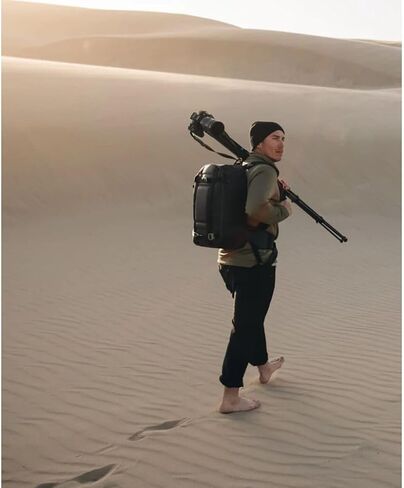 DB Journey Ramverk Pro Backpack - حقيبة ظهر خفيفة الوزن ، شديدة التحمل للمصورين مع مقصورة الكمبيوتر المحمول ، حقيبة كاميرا مقاومة للماء مع نظام ربط حقيبة الأسطوانة ، 26 لتر - Blackout in Kuwait