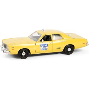 1975 Fury Taxi Crescent Cab Co. Yellow Poltergeist (1982) Movie Hollywood Series 20 1/24 Diecast Model Car by Greenlight 84202