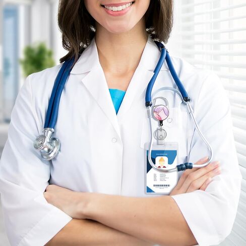 Soleebee Badge Cenlable Retractable ، حامل شارة Carabiner الممرضة ، مقطع شارة اسم المعرف ، مقطع بكرة الشارة مع مقطع حزام و 24 '' سلك نايلون متين (قطة أسود مع زهرة A) in Kuwait