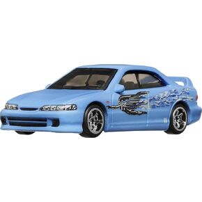Hot Wheels Cars, Premium Fast & Furious 1:64 Scale Die-Cast Car for Collectors Inspired by Fast & Furious Movie Franchise