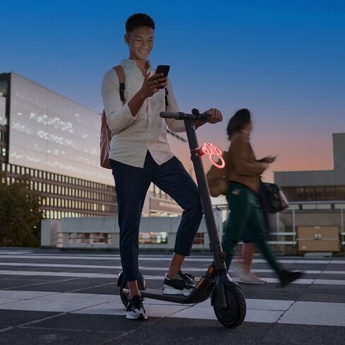 مصباح LED للدراجة/عربة الأطفال من ديزني ميكي ماوس - مقاوم للطقس IPX4 مع 6 أوضاع إضاءة - ملحقات دراجات ديزني للطرق/الكهربائية/ركوب الدراجات/الهجينة/الدراجات الجبلية والمزيد in Saudi Arabia