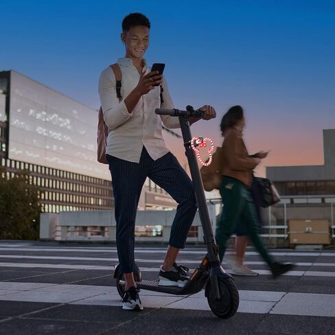 مصباح LED للدراجة/عربة الأطفال من ديزني ميكي ماوس - مقاوم للطقس IPX4 مع 6 أوضاع إضاءة - ملحقات دراجات ديزني للطرق/الكهربائية/ركوب الدراجات/الهجينة/الدراجات الجبلية والمزيد in Saudi Arabia