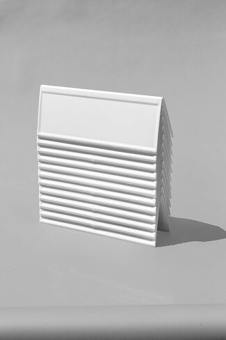 Trainers Warehouse Heavy Duty Premium Reusable Name Cards, White, Dry-Erase Tent, Space Saver, 8.75" x 3" (10) in Saudi Arabia