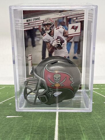 خوذة تامبا باي بوكانيرز NFL Shadowbox مع بطاقة مايك إيفانز in Kuwait