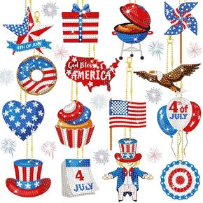 15 Pcs Independence Day Diamond Painting Keychains 5D Resin Diamond Art Ornaments Key Chain DIY Art Ornaments Diamond Art Keychains Full Drill Diamond Painting Key Ring Rhinestone Pendant Ornament