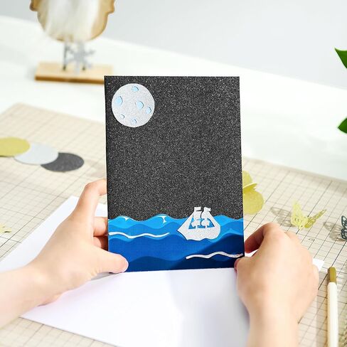 ورق بطاقات لامع أسود، 15 ورقة مقاس 30.48 سم × 30.48 سم 300 جرامًا للمتر المربع/110 رطل، ورق بطاقات ملون مربع للحرف اليدوية والمشروعات اليدوية وصنع البطاقات لتزيين حفلات أعياد الميلاد UAP21BK15 in Kuwait