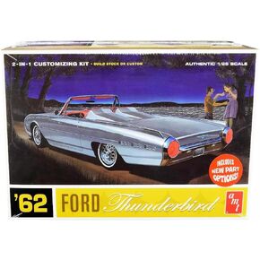 Round 2 1962 Ford Thunderbird, Factory Color (AMT682)