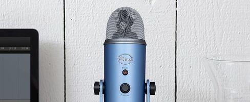 ميكروفون Blue Yeti USB للكمبيوتر الشخصي وأجهزة Mac وميكروفون الألعاب والبودكاست والبث، إصدار الذكرى السنوية العاشرة مع لمسة نهائية مخصصة وأنماط التقاط متعددة in Kuwait