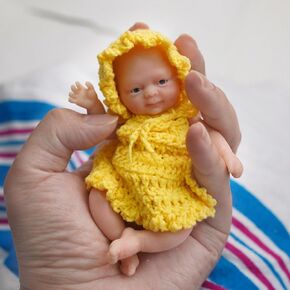 4.5" Silicone Baby Girl Emma,Mini Reborn Baby Dolls, Tiny Silicone Baby Dolls, Mini Realistic Newborn Baby Dolls Silicone Full Body Stress Relief with Feeding Accessories（Pink）