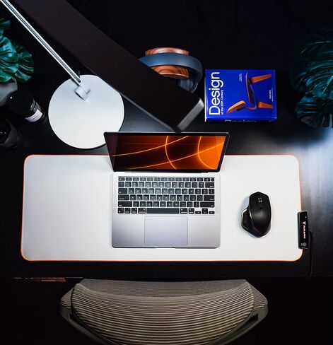 أسود RGB ألعاب الماوس وسادة | 15 أوضاع الإضاءة | الألياف الدقيقة الناعمة والسلسة | مقاومة للماء | موسباد كبير 31.5 × 11.8 بوصة | متوهجة LED الممتدة مموز | XL XXL حصيرة مكتب الكمبيوتر in Saudi Arabia