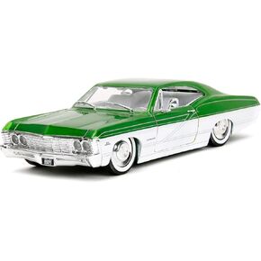 Big Time Muscle 1:24 1967 Chevrolet Impala SS Die-Cast Car, Toys for Kids and Adults(Green/White)