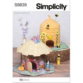 Simplicity Fabric Critter Houses and Peg Doll Accessories Sewing Pattern Kit by Carla Reiss, Design Code S9839, One Size, Multicolor