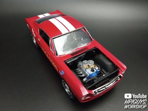 AMT Ford LN 8000 Race Car Hauler 1:25 Scale Model Kit in Saudi Arabia