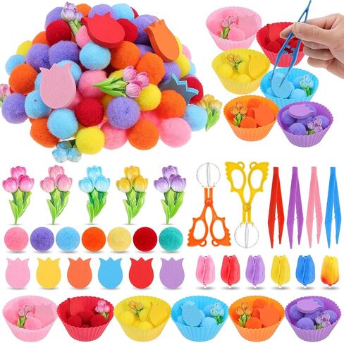 236 Pcs Space Sensory Bin Filler The Outer Space Astronauts Sensory Bin Item Fine Motor Toys Counting Sorting Astronauts Toys Preschool Toddler Counting Toys for Preschool Education Activities in Kuwait