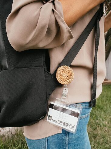 SiennaFox Retractable Rattan Badge Reel Holder with Alligator Clip 34 inch Pull Cord Nurse Boho Office ID Woman Nursing Hospital (Caramel Rattan) in Saudi Arabia