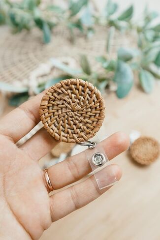 SiennaFox Retractable Rattan Badge Reel Holder with Alligator Clip 34 inch Pull Cord Nurse Boho Office ID Woman Nursing Hospital (Caramel Rattan) in Saudi Arabia