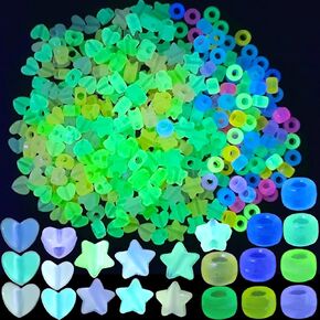 300pcs توهج في حبات المهر المظلمة حفرة كبيرة اللون الخماسي النجمة النجمة القلب شكل برميل شكل مضيئة توهج الشعر فضفاض