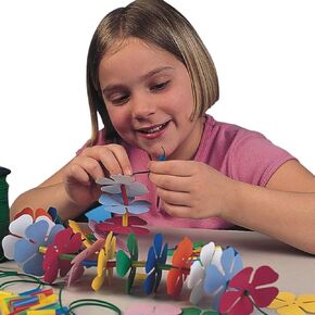 S&S Worldwide Aloha Leis Craft Kit, DIY for Kids, Classroom, Camp, After School, Educational, Hawaiian Luau Craft, Summer Party, All Supplies and Instructions Included, Flowers 3" diam, Makes 24