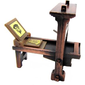 TG,LLC Treasure Gurus 1:48 Scale Metal Printing Press Die Cast Diorama Accessory Desk Pencil Sharpener