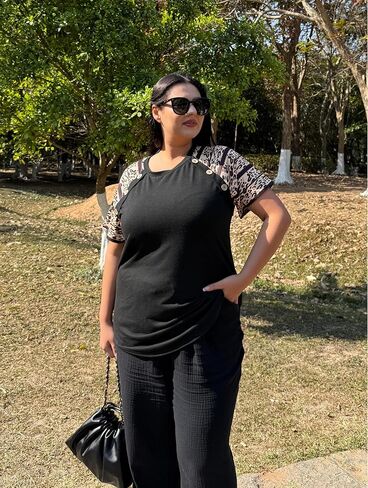 TIYOMI بلوزات حجم كبير للنساء الجولة الرقبة ساحة الرقبة تي شيرت الصيف عادية كم قصير تونك البلوزات XL-5XL in Kuwait