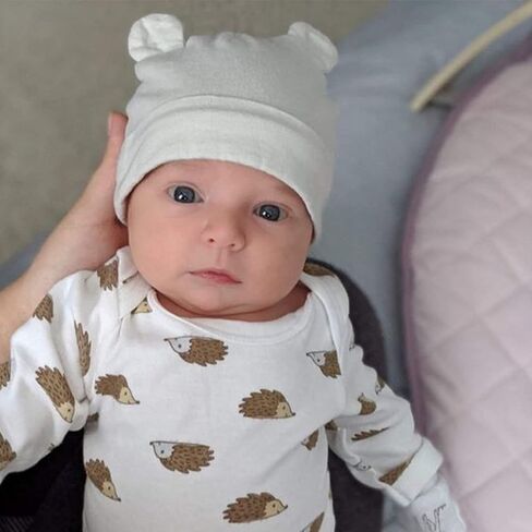 6 Pack Newborn Baby Hat Set for Unisex Infant Newborn Toddler Soft Warm Cap Baby Beanie Hat for Boys Girls 0-24 Months in Kuwait