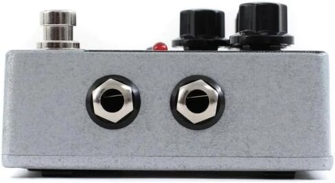 Tech 21 SansAmp VT Bass DI Pedal Bundle w/ 2x Strukture Patch Cables, 12x Guitar Picks & Liquid Audio Polishing Cloth CS-VTB-DI in Saudi Arabia