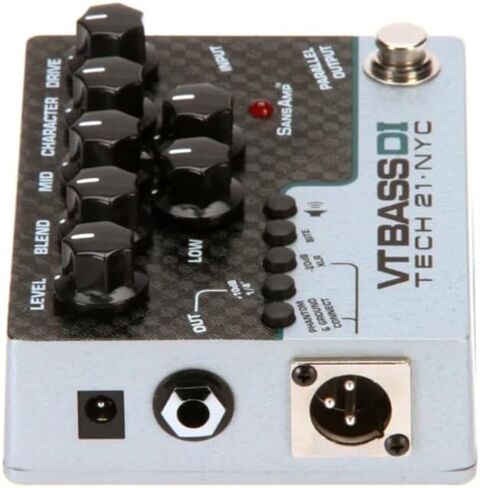 Tech 21 SansAmp VT Bass DI Pedal Bundle w/ 2x Strukture Patch Cables, 12x Guitar Picks & Liquid Audio Polishing Cloth CS-VTB-DI in Saudi Arabia