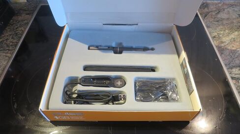Livescribe 1 GB Pulse Smartpen (APA-00001) in Kuwait