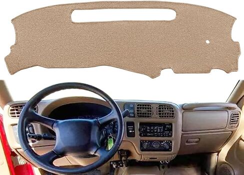 غطاء لوحة القيادة مناسب لسيارة 1998-2005 Chevy شيفروليه S10 Blazer/GMC Jimmy Sonoma Envoy/Olds Oldsmobile Bravada، غطاء لوحة القيادة وسادة السجاد (أسود) Y39 in Kuwait