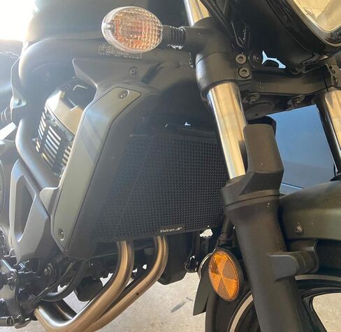 غطاء حماية لشبكة المبرد للدراجات النارية Vulcan S لـ Kawasaki Vulcan S 2015+، Vulcan S SE 2017، Vulcan S Cafe Light Tourer 2018، Vulcan S Cafe/Sport 2018+ in Kuwait