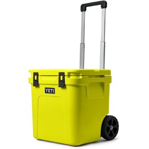YETI Roadie 48 Wheeled Cooler with Retractable Periscope Handle