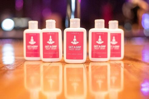 Liquid Chalk, Dry Hands, Multi-Sport, Hand Grip, Liquid Hand Chalk, Pole Grip for XPOLE, Pole Dance, Gymnastics, Dance, Hand Pink Stripper Pole. Ultimate Solution in Kuwait