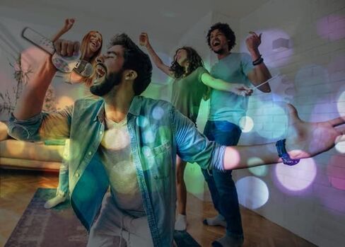 ميكروفون كاريوكي محمول للأطفال والكبار، ميكروفونات بلوتوث لاسلكية 5.0، وظائف إعادة المزج والتشغيل، أضواء LED وامضة ملونة بلمسة نهائية على البيانو، الغناء واللعب على طول، عمر البطارية 5 ساعات in Saudi Arabia
