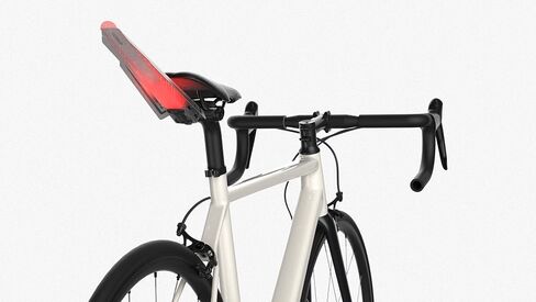 مجموعة مصابيح الدراجة ومصابيح الذيل الحائزة على جائزة تصميم Lumis - إضاءة فائقة السطوع 30 لومن LED، خفيفة الوزن، سهلة التركيب والإزالة - متوافقة مع حقيبة السرج - إكسسوار الدراجة المثالي in Kuwait