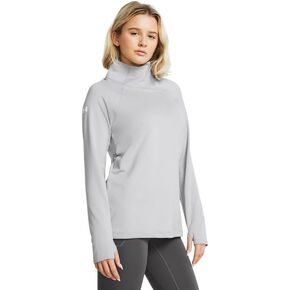Under Armour Women's Pullover in Kuwait