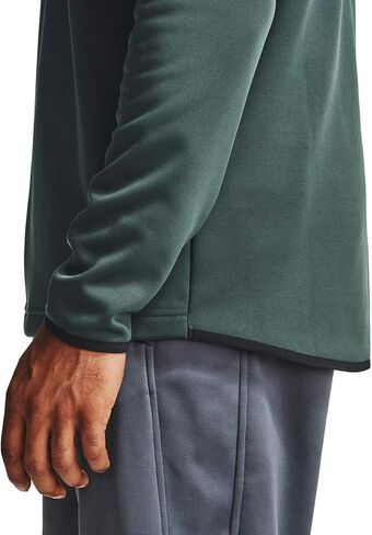 Under Armour Men's Fleece 1/2 Zip T-Shirt in Kuwait