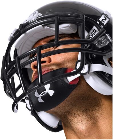 Under Armour Men's Chin Pad in Saudi Arabia
