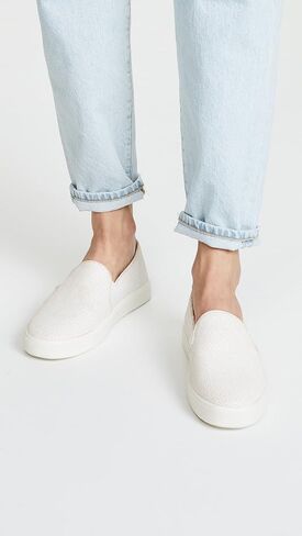 Vince Womens Blair Slip On Fashion Sneaker Silver Leather 9 M in Kuwait
