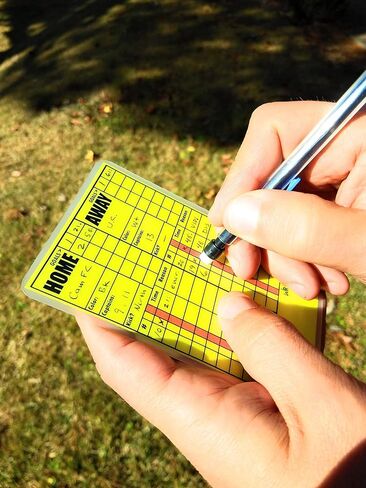 بطاقات حكم مكتوبة لكرة القدم، مجموعة من 4 بطاقات تتضمن ركلات الجزاء وبطاقة تسجيل اللعبة (AR). in Kuwait