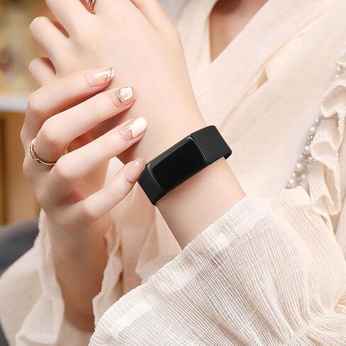 AK Sport Band Compatible with Fitbit Charge 6 Bands/Fitbit Charge 5 Bands Women Men, Classic Soft Replacement Straps Wristbands for Fitbit Charge 6/5 Advanced Fitness & Health Tracker in Saudi Arabia