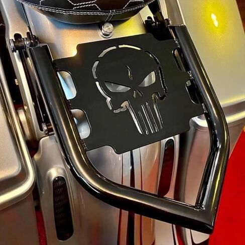 رف حائط/تخزين منفصل من Harley يناسب الاستخدام مع منتجات Harley القابلة للفصل بما في ذلك رفوف التثبيت Tour-Pak، وقضبان Sissy، ورفوف الأمتعة، ومساند ظهر الراكب، والزجاج الأمامي القابل للفصل in Kuwait