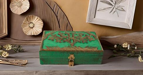 أفكار هدايا عيد ميلاد رائعة، صندوق مجوهرات خشبي مزخرف مصنوع يدويًا، نحت شجرة الحياة وقفل ومفتاح، منظم مجوهرات، صندوق تذكار، صندوق كنز، حامل حلية، صندوق تخزين، صندوق قفل، 8 × 5 بوصات in Kuwait